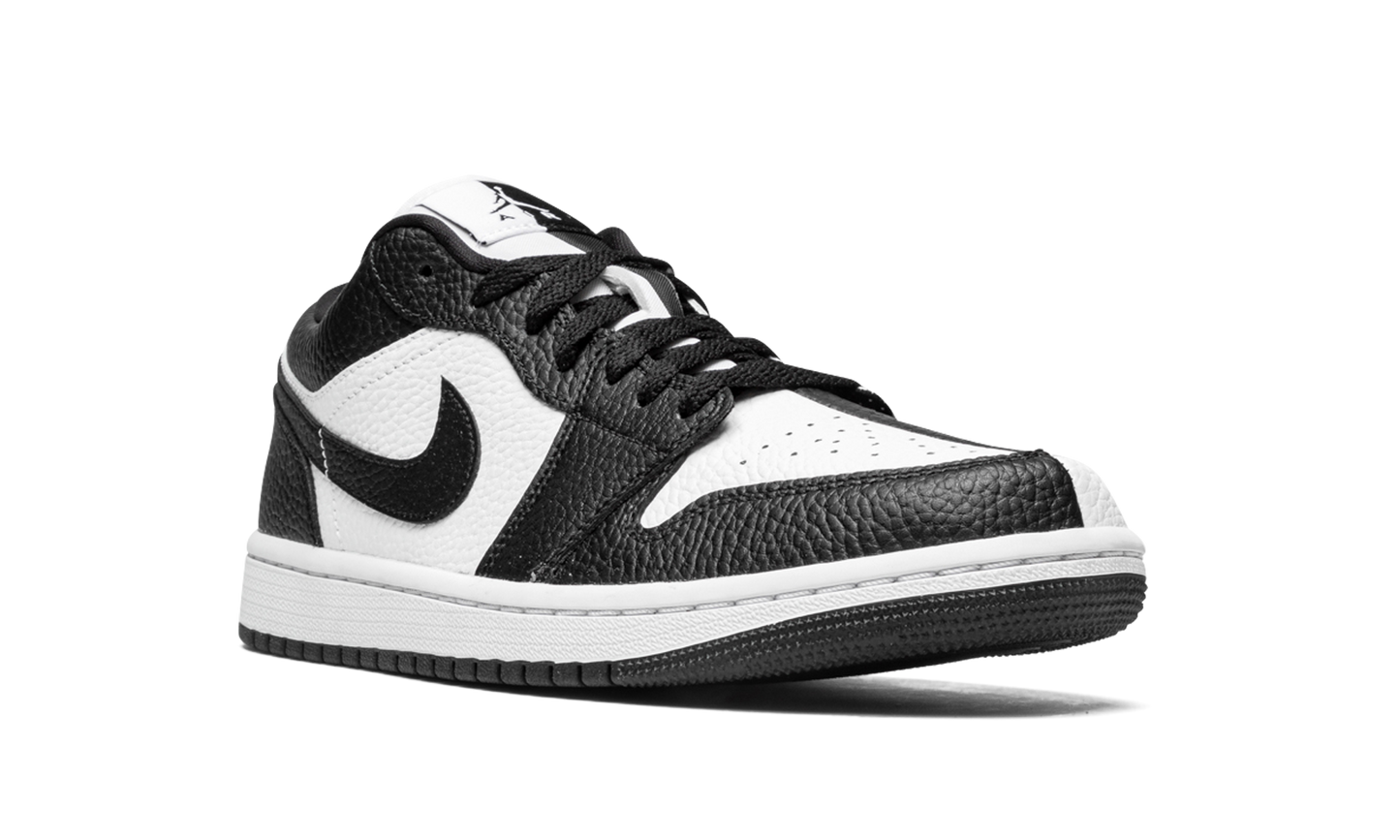 AIR JORDAN 1 LO WMNS Homage