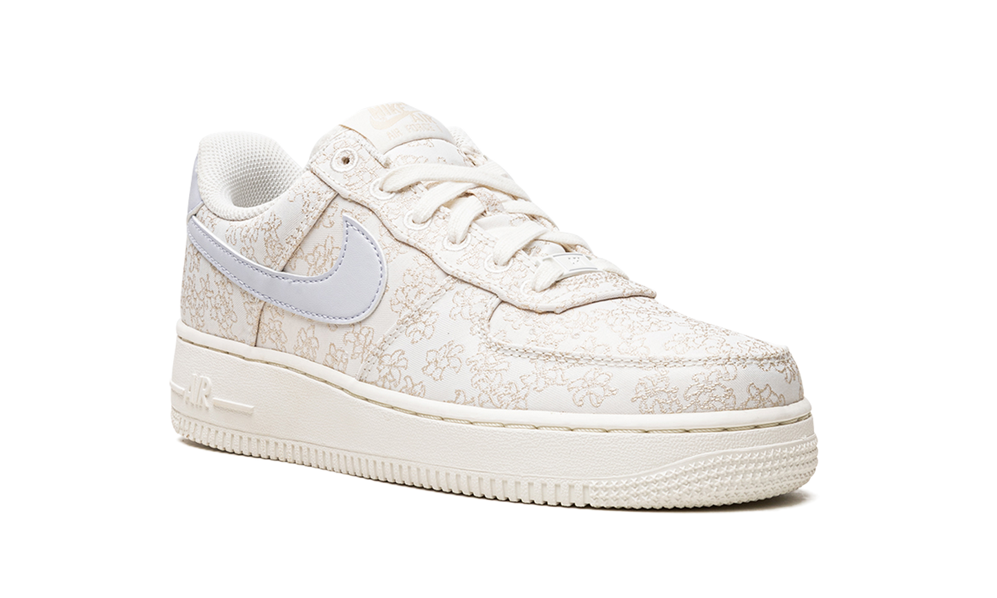 AIR FORCE 1 '07 SE JACQ WMNS Flower Embroidery