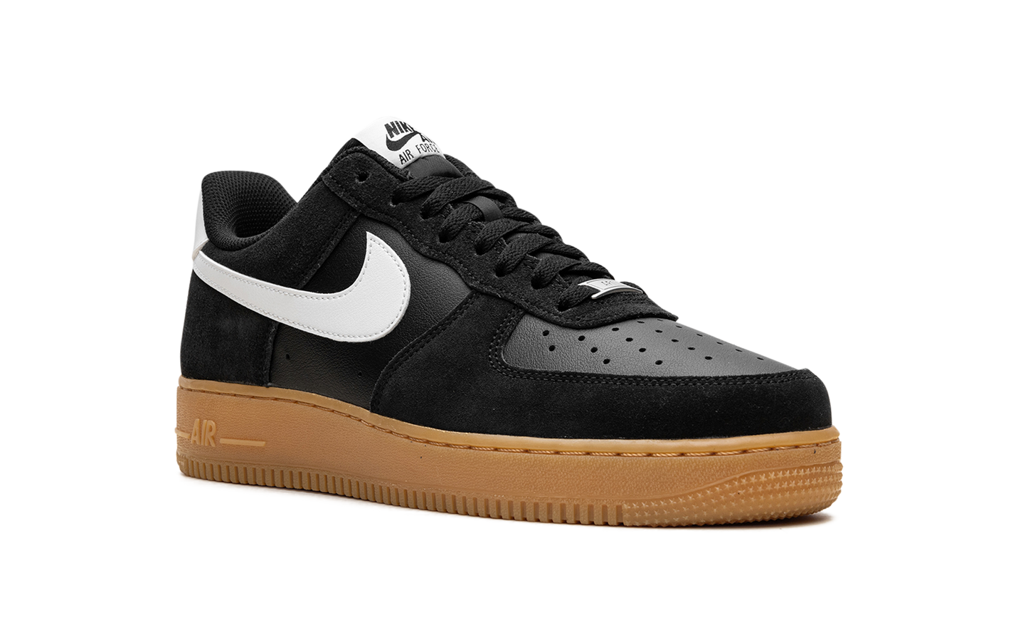 Air Force 1 '07 LV8 Black Suede