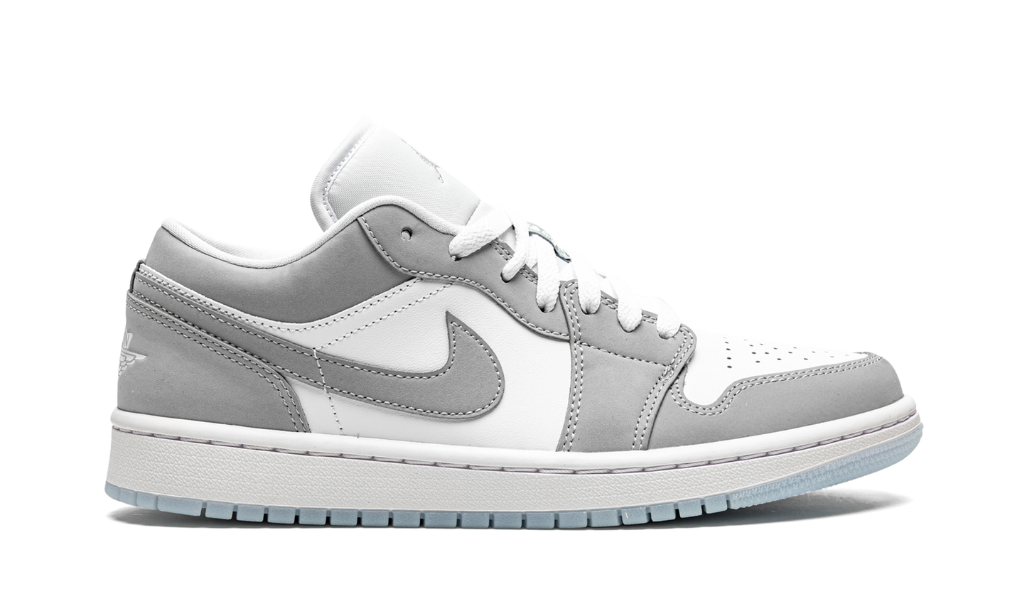 AIR JORDAN 1 LOW WMNS White / Wolf Grey