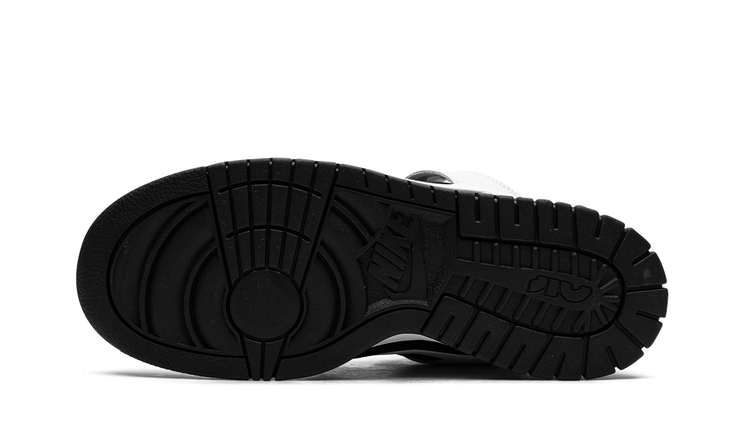 Nike Dunk Low Remastered Reverse Panda