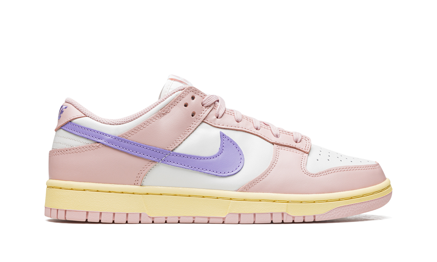 DUNK LOW WMNS Pink Oxford
