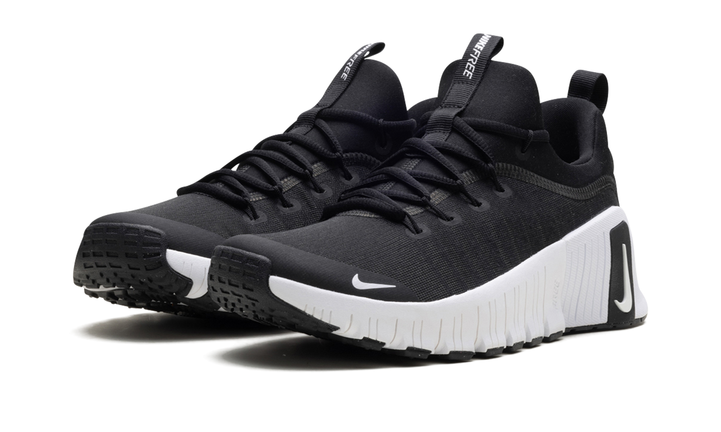 Free Metcon 6 WMNS Black White