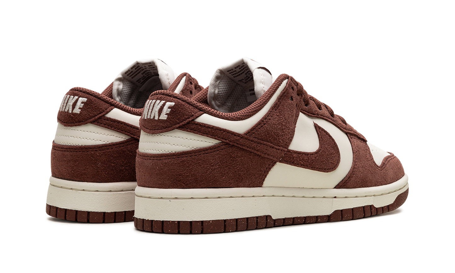 Dunk Low Next Nature WMNS Red Sepia