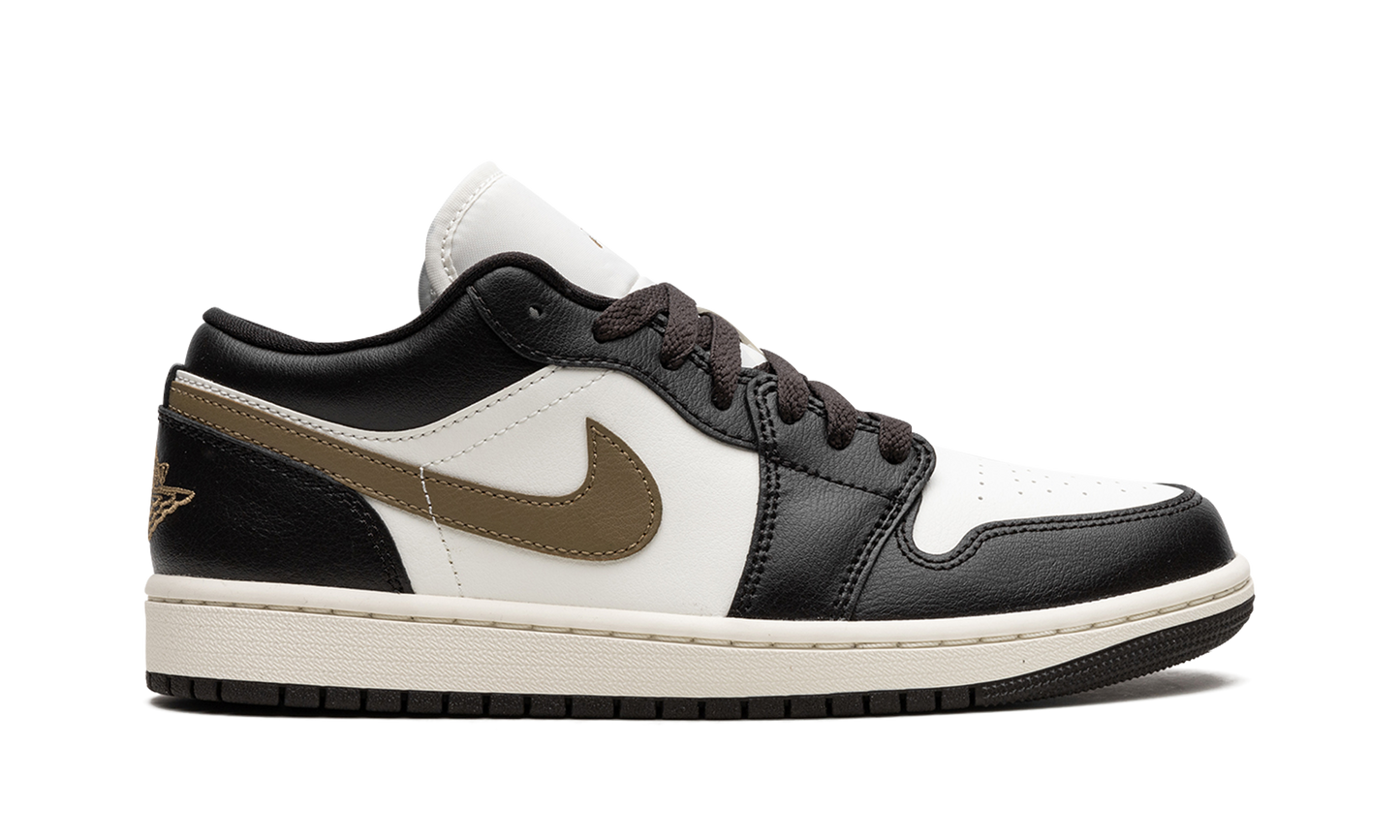 Air Jordan 1 Low WMNS Shadow Brown
