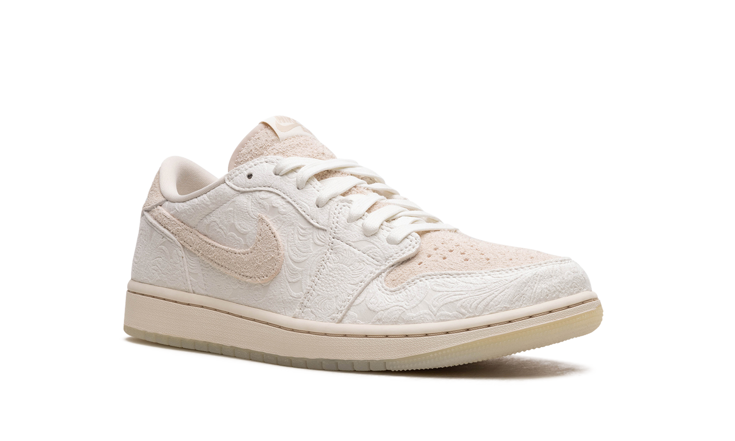 Air Jordan 1 Low OG Chris Paul - Give Them Flowers