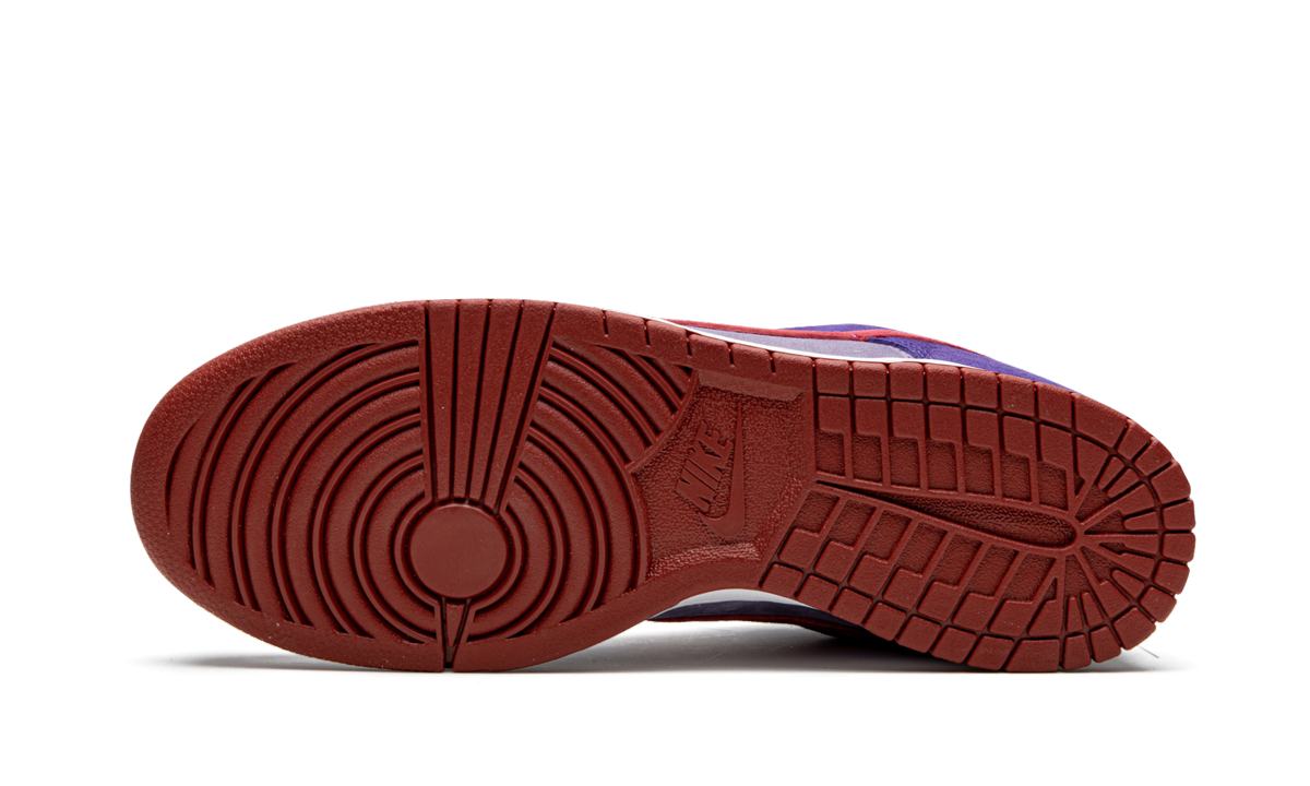 Dunk Low Retro SP Plum