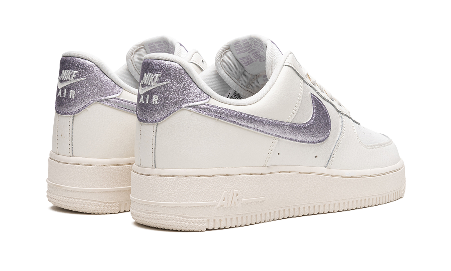 AIR FORCE 1 MNS WMNS Metallic Purple