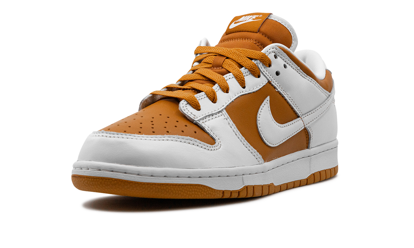 Dunk Low Reverse Curry