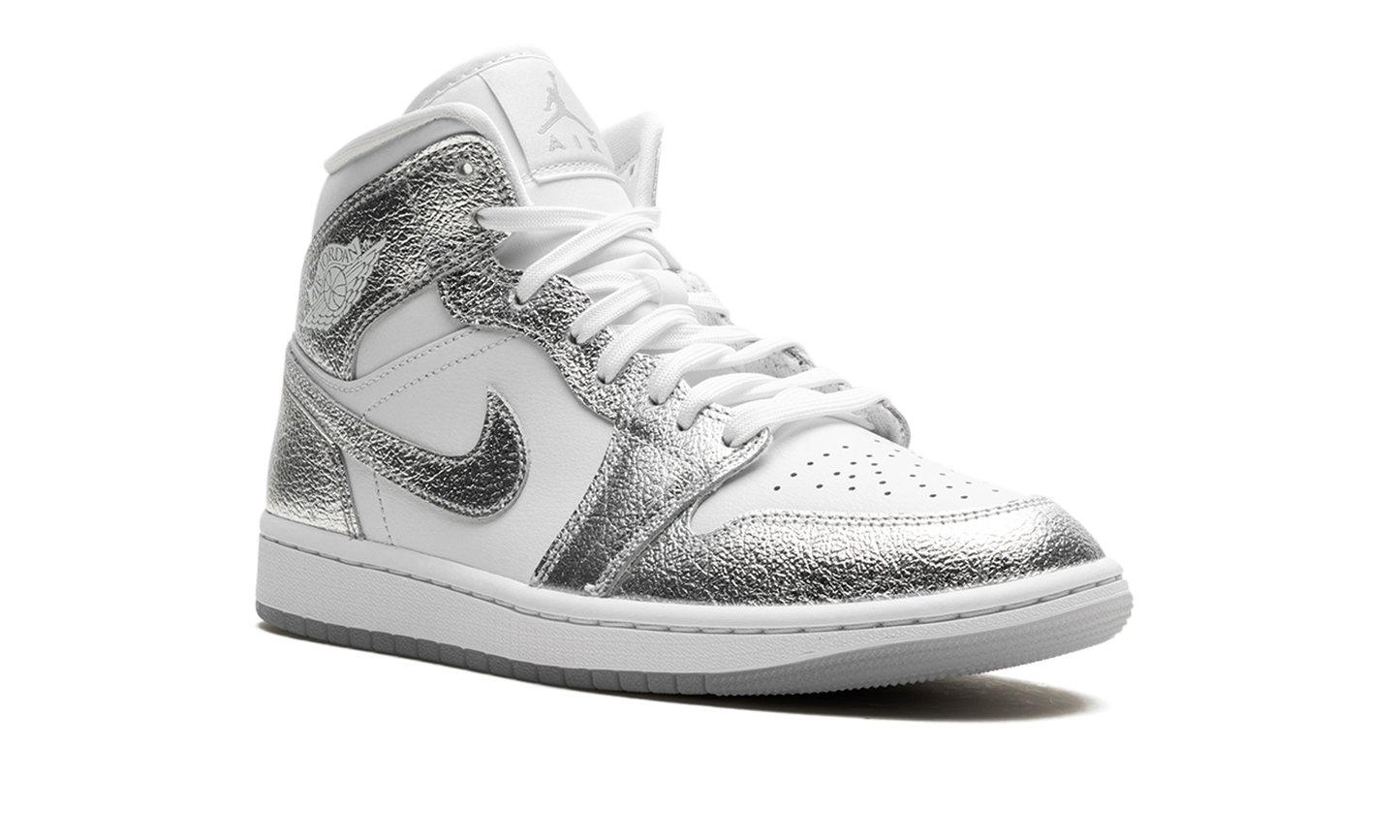 Air Jordan 1 Mid SE WMNS Metallic Silver