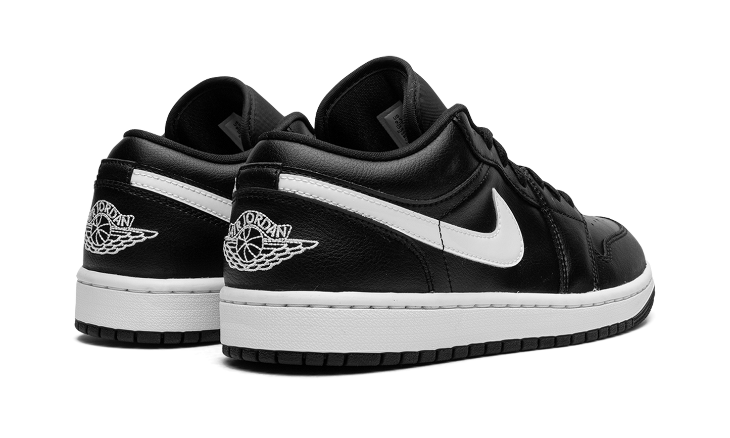 JORDAN 1 LO WMNS Black / White