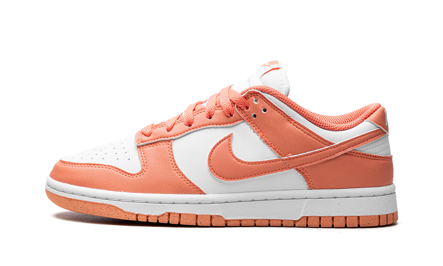 Dunk Low WMNS Light Wild Mango