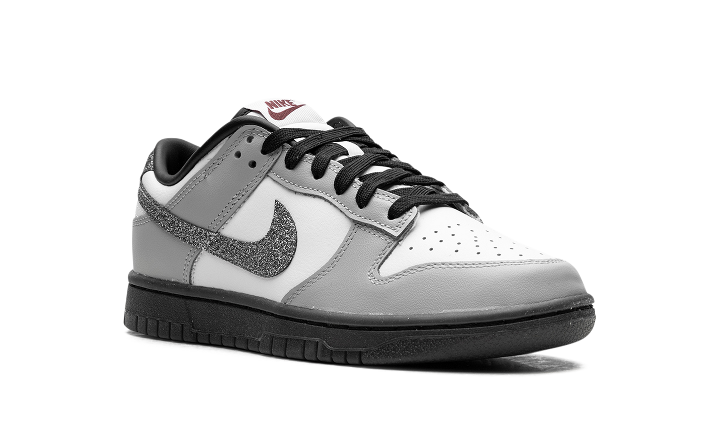 Dunk Low LX WMNS Glitter Swoosh White Light Smoke Grey
