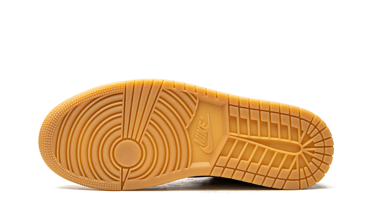 Air Jordan 1 Low SE Light Curry