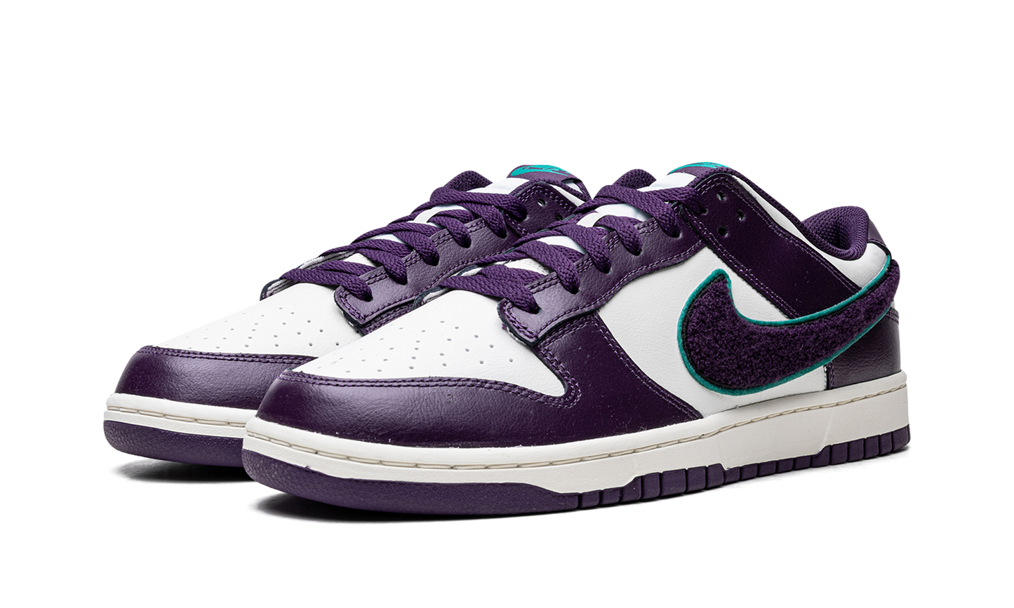 Dunk Low Chenille Swoosh - Grand Purple