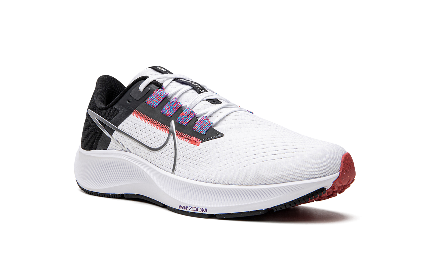 WMNS Air Zoom Pegasus 38