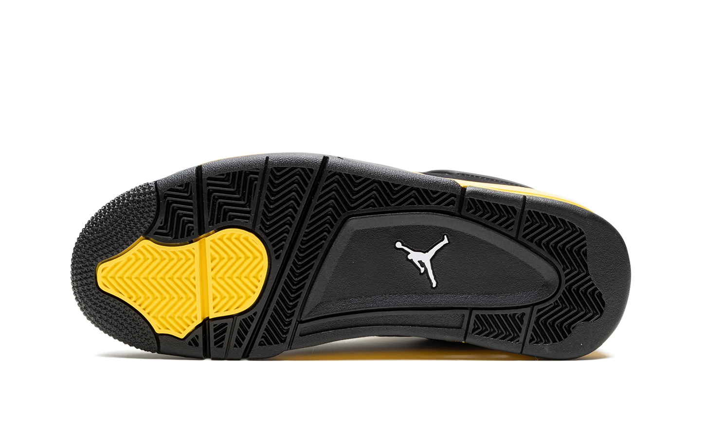 Air Jordan 4 Retro Thunder 2023