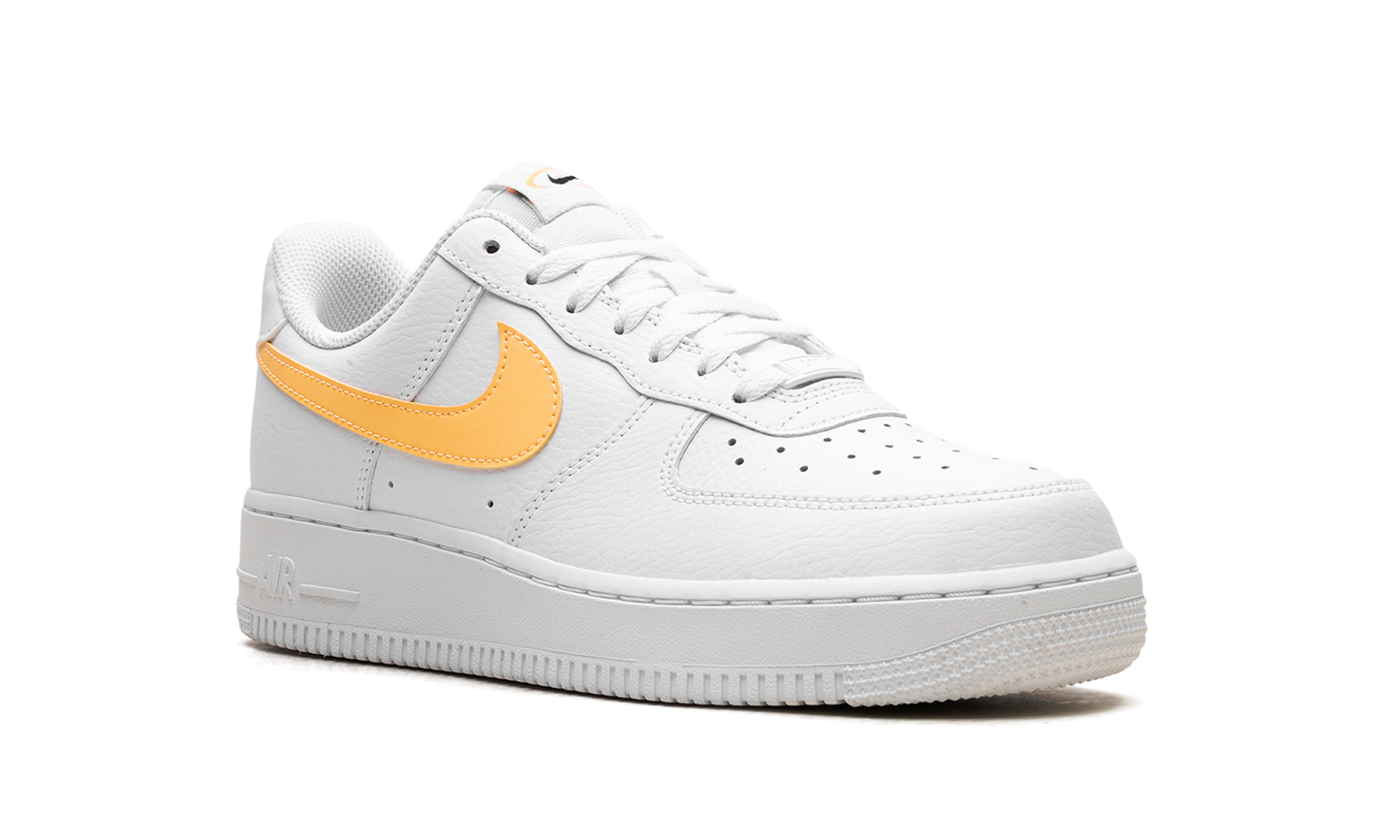Air Force 1 Low WMNS White Melon Tint