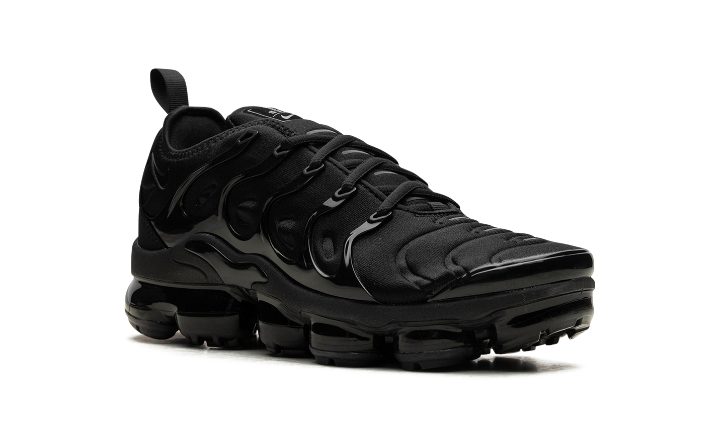Air Vapormax Plus Triple Black