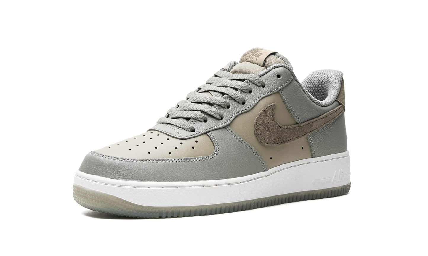 Air Force 1 '07 LV8 Dark Stucco