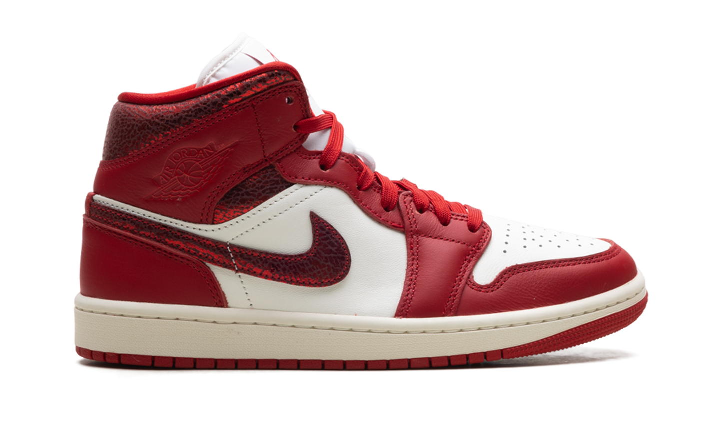 Air Jordan 1 Mid WMNS Red Cracked Leather