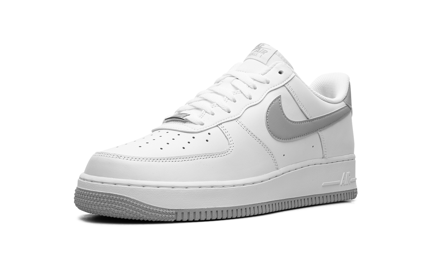 Air Force 1 Low '07 White Light Smoke Grey