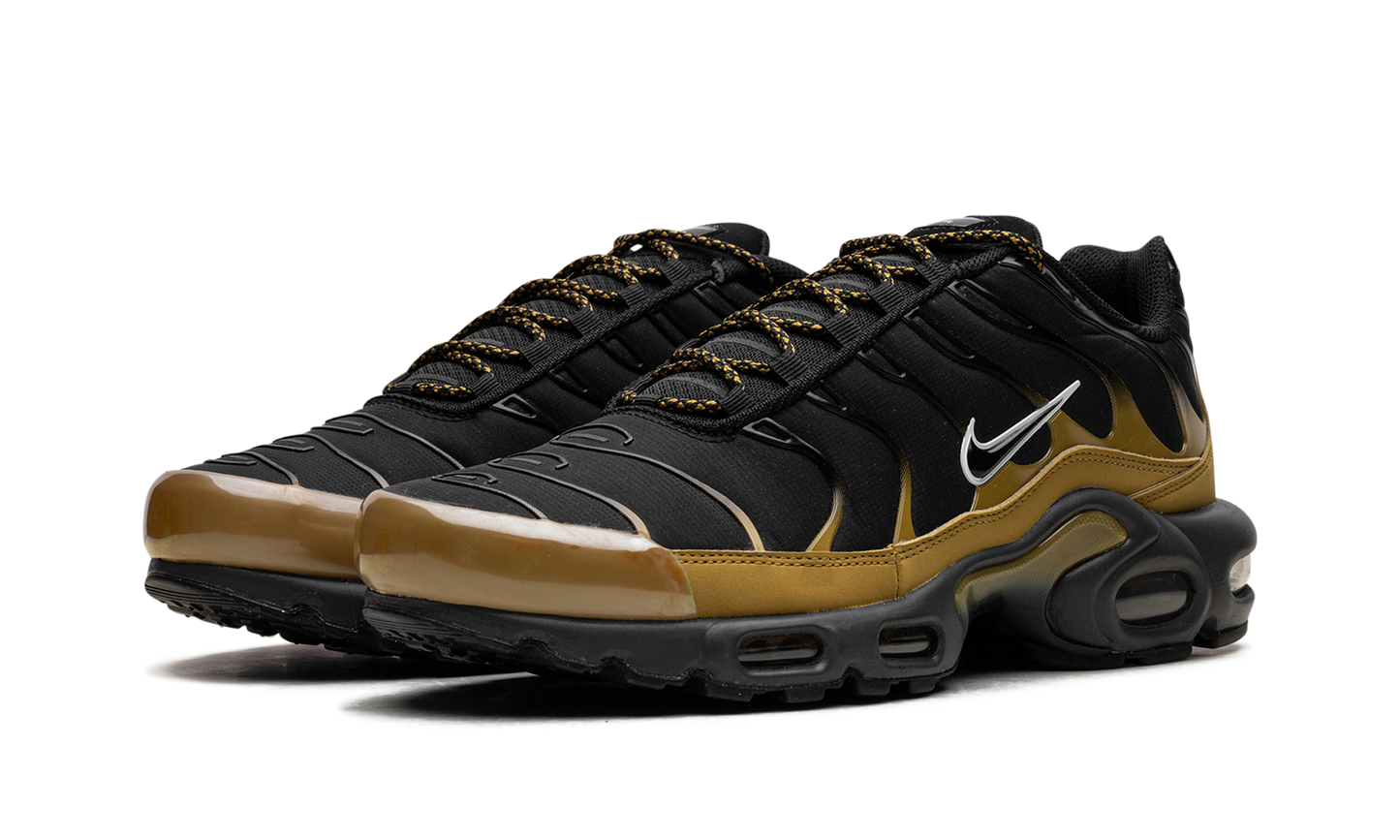 AIR MAX PLUS Black