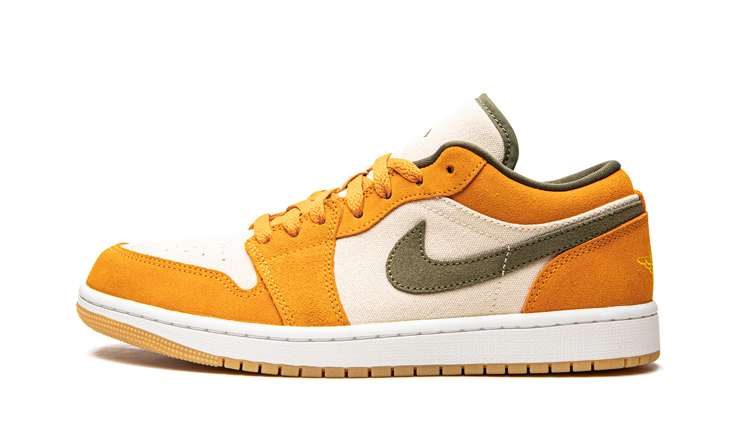 Air Jordan 1 Low SE Light Curry