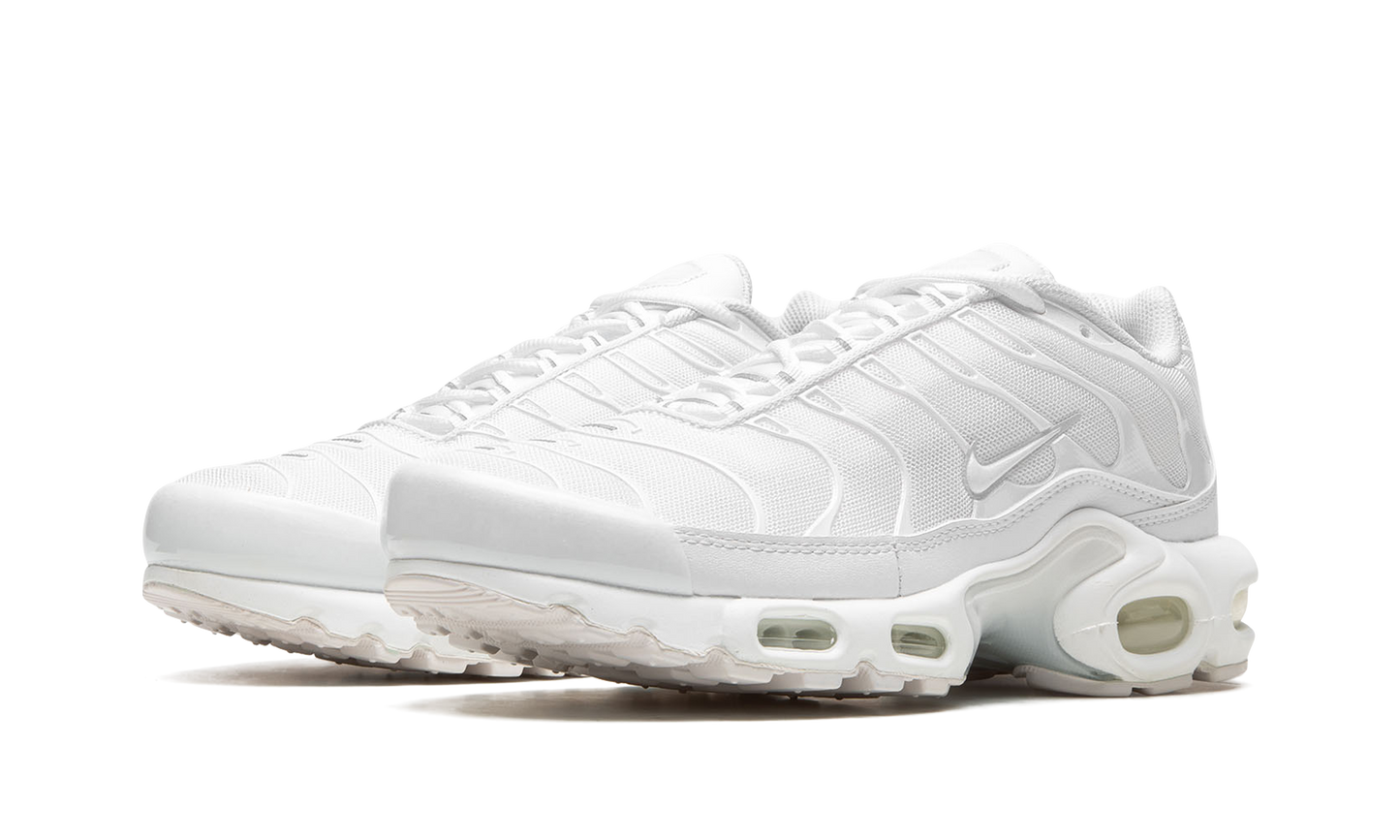 AIR MAX PLUS WMNS Pure Platinum