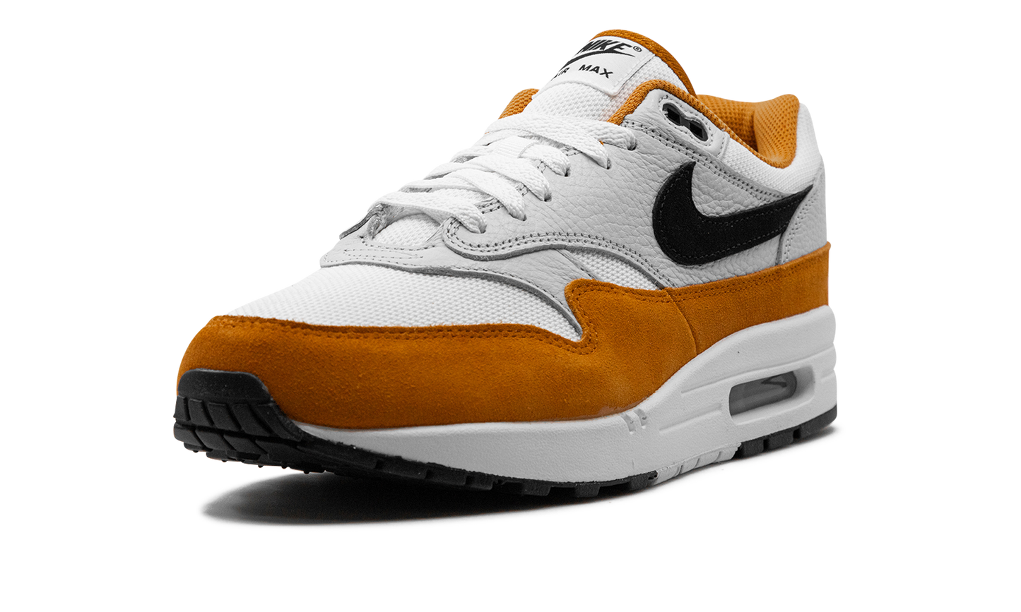 Air Max 1 Monarch