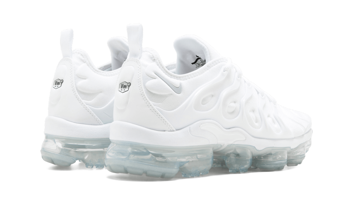 Air Vapormax Plus Triple White