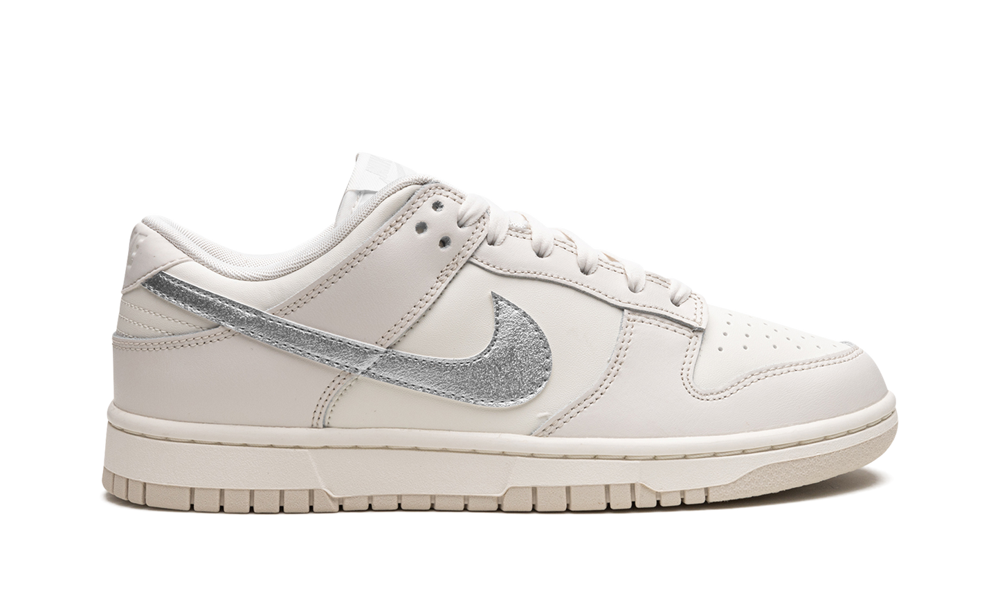 DUNK LO ESS TREND MNS WMNS Sail / Oxygen Purple