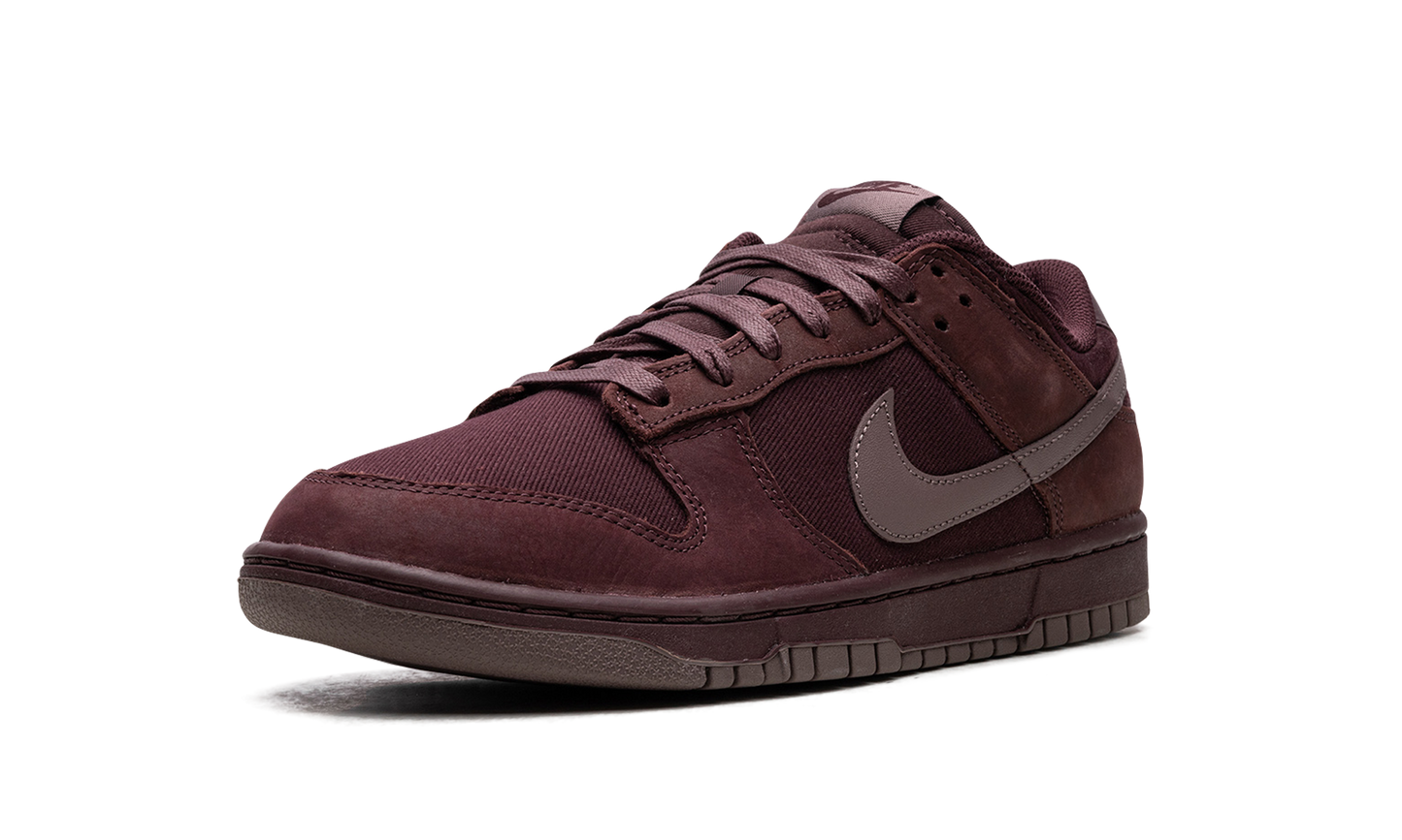 Dunk Low Burgundy Crush