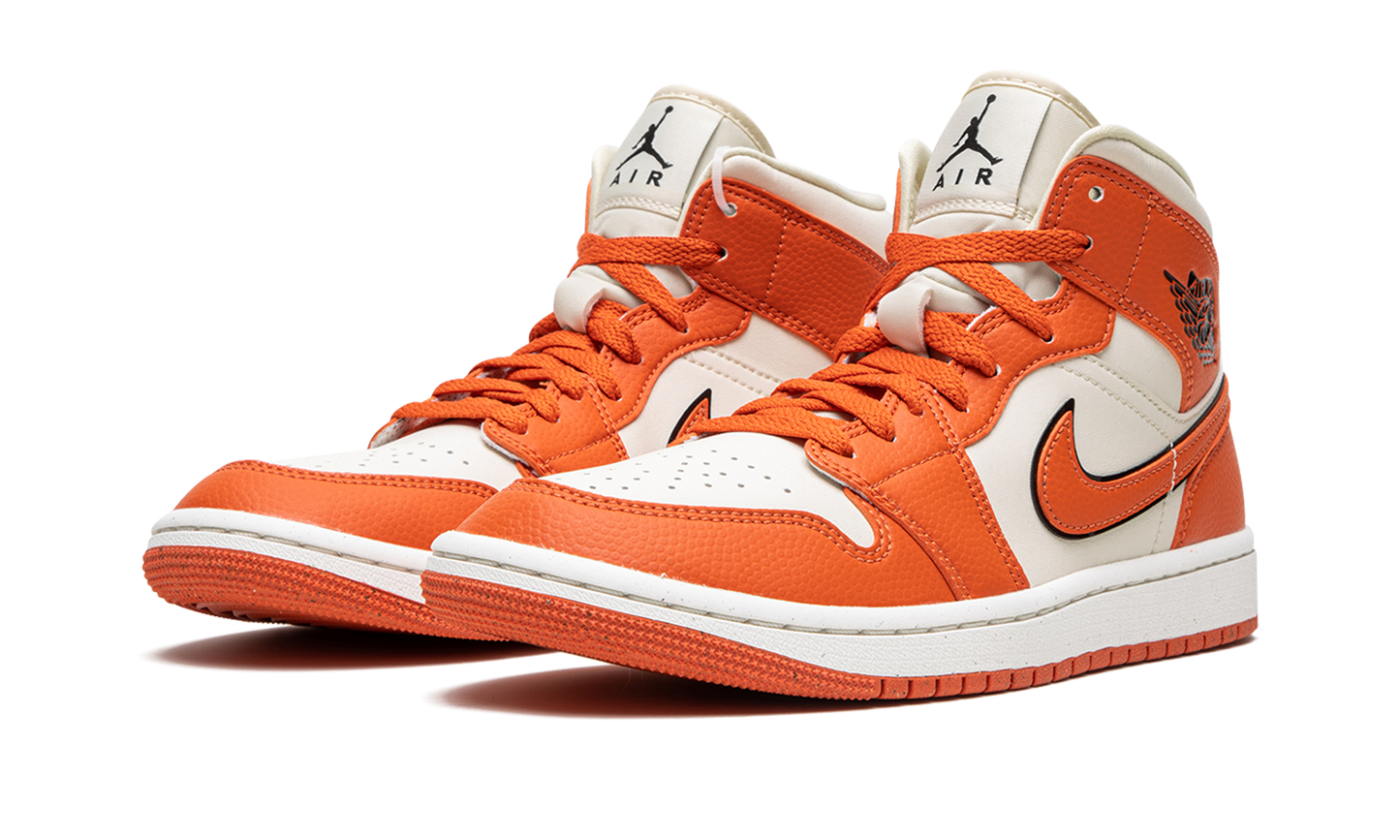 AIR JORDAN 1 MID SE WMNS SPORT SPICE