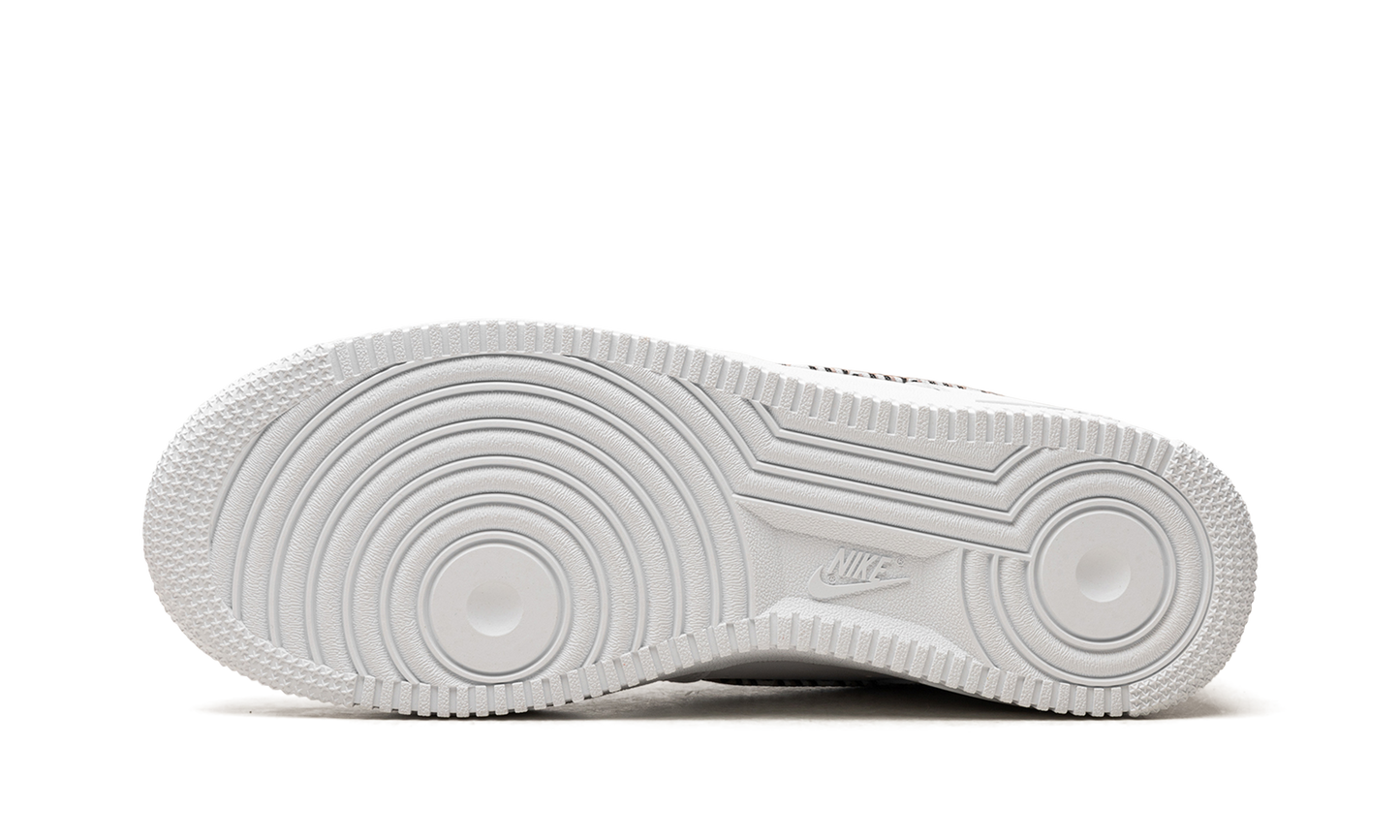 AIR FORCE 1 LO WMNS United In Victory - White