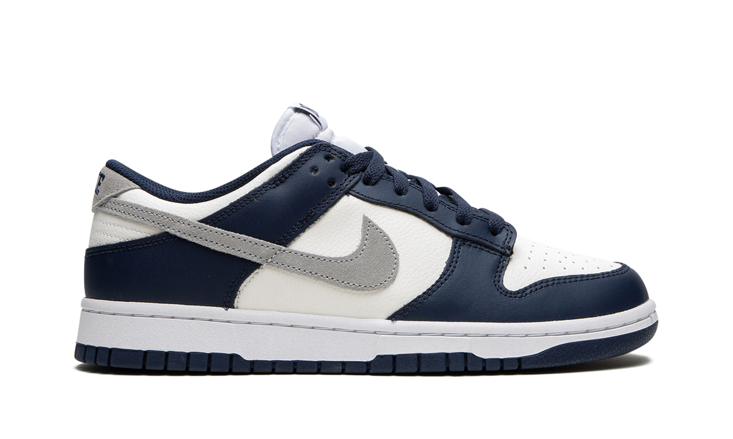 Dunk Low Navy / White / Grey