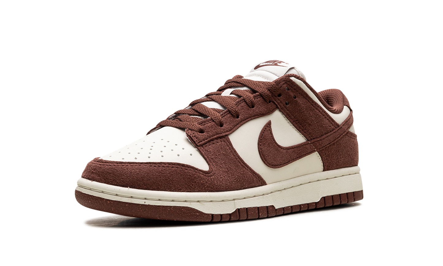 Dunk Low Next Nature WMNS Red Sepia