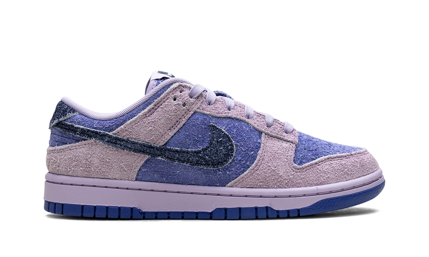 Dunk Low SE WMNS Hydrangeas