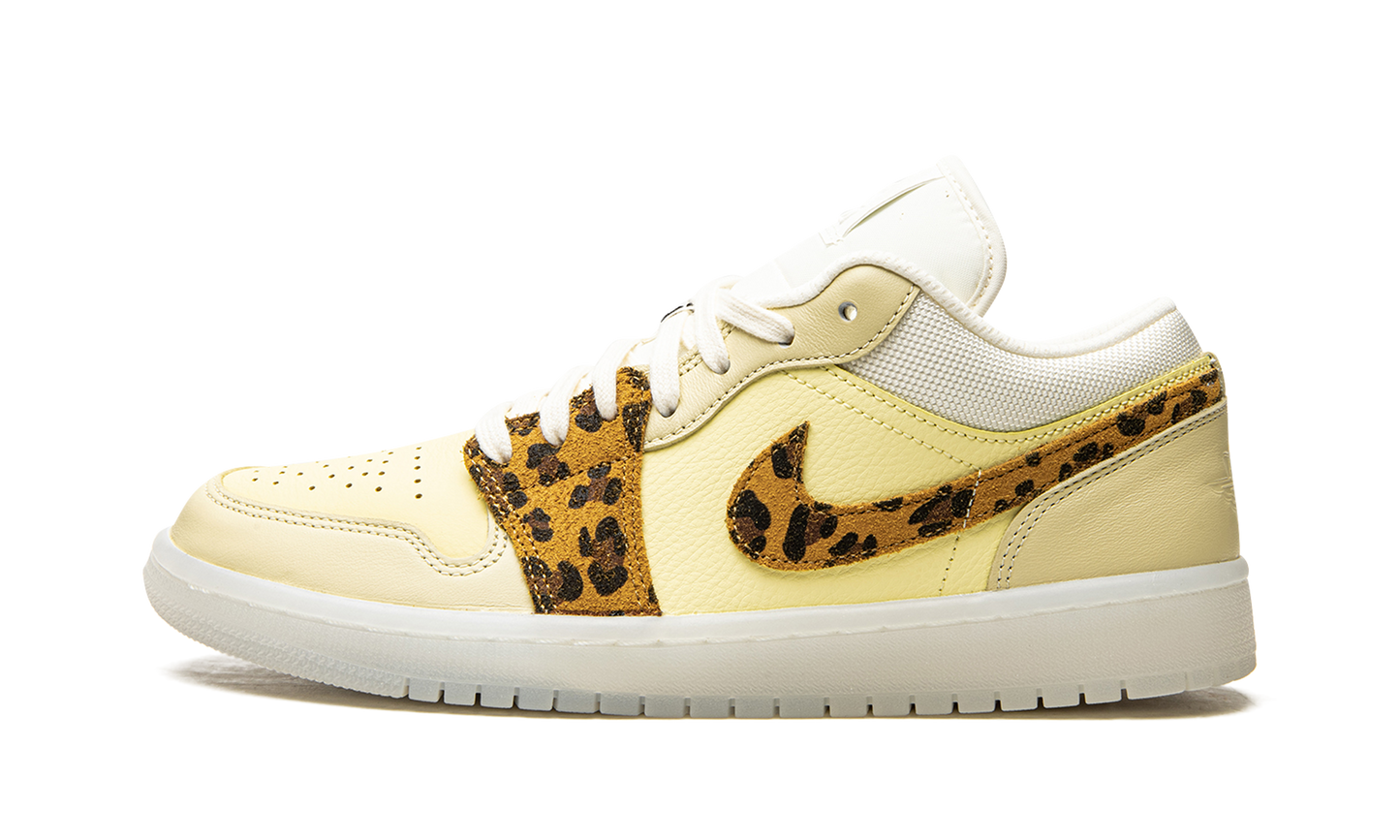 AIR JORDAN 1 LO WMNS SNKRS Day