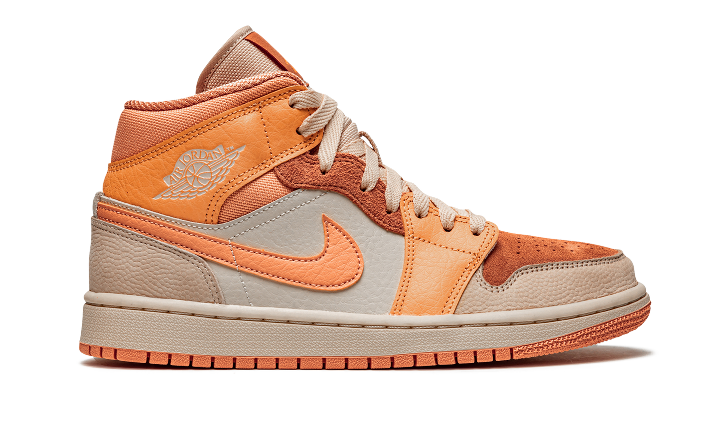 AIR JORDAN 1 MID WMNS Apricot