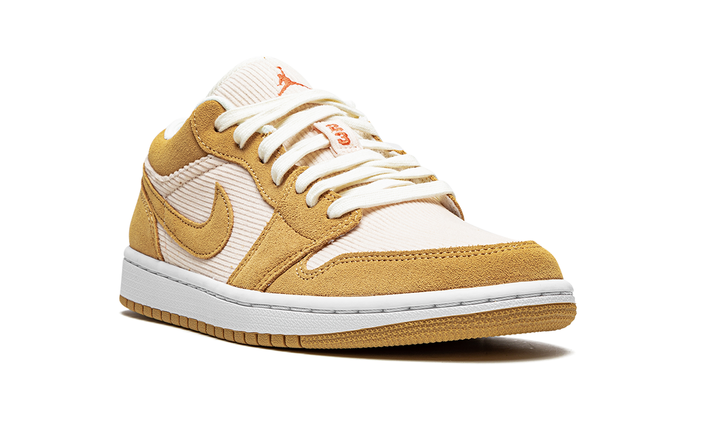 AIR JORDAN 1 LO SE WMNS Corduroy & Suede