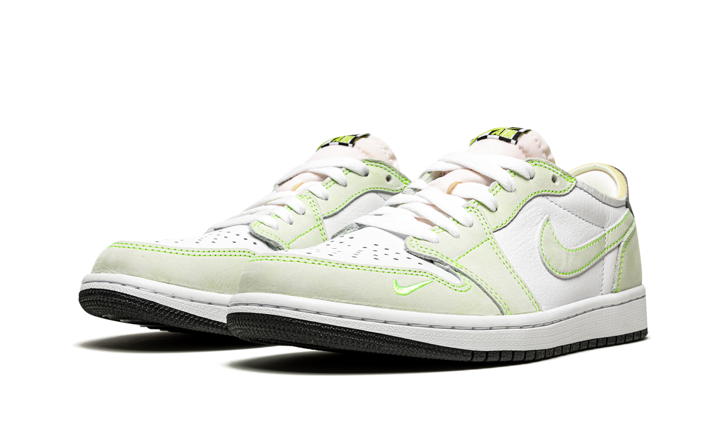 Air Jordan 1 Low OG Ghost Green