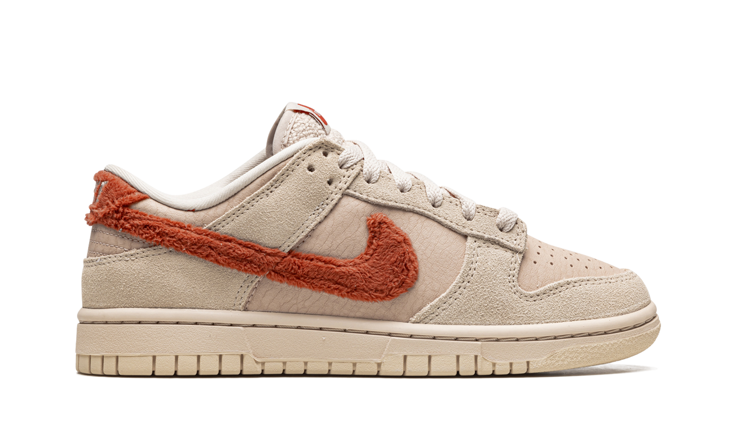 DUNK LO MNS WMNS Terry Swoosh