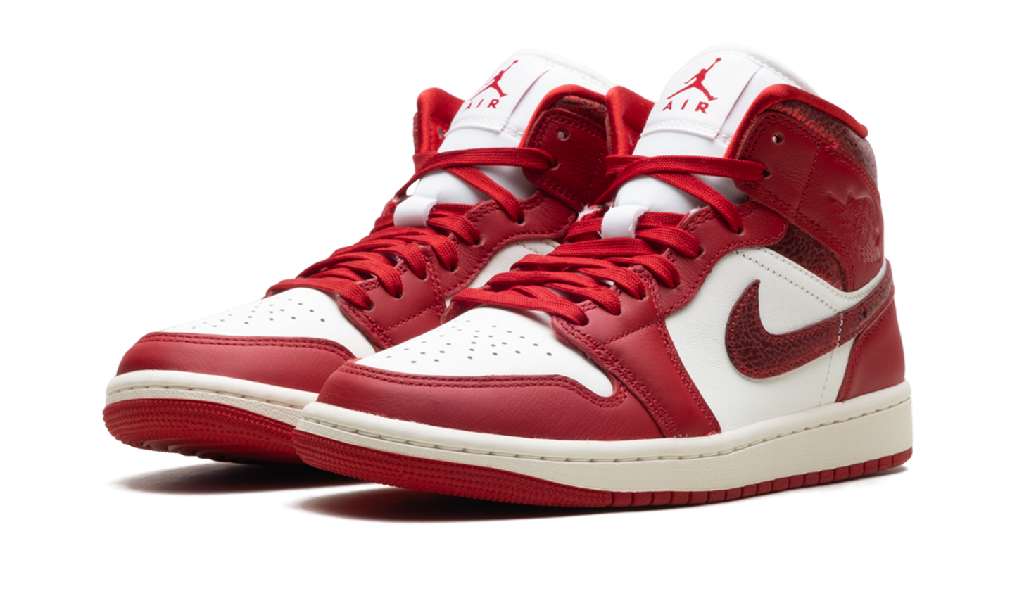 Air Jordan 1 Mid WMNS Red Cracked Leather