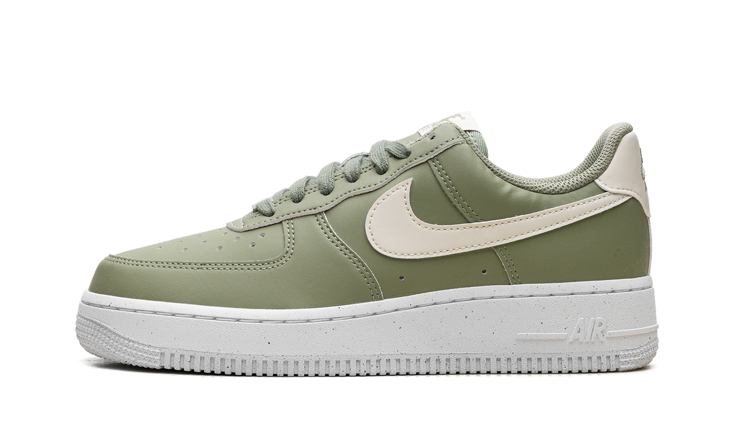 Air Force 1 '07 Next Nature WMNS Oil Green