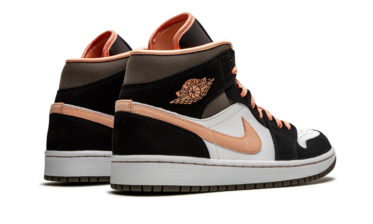 AIR JORDAN 1 MID SE WMNS Peach Mocha