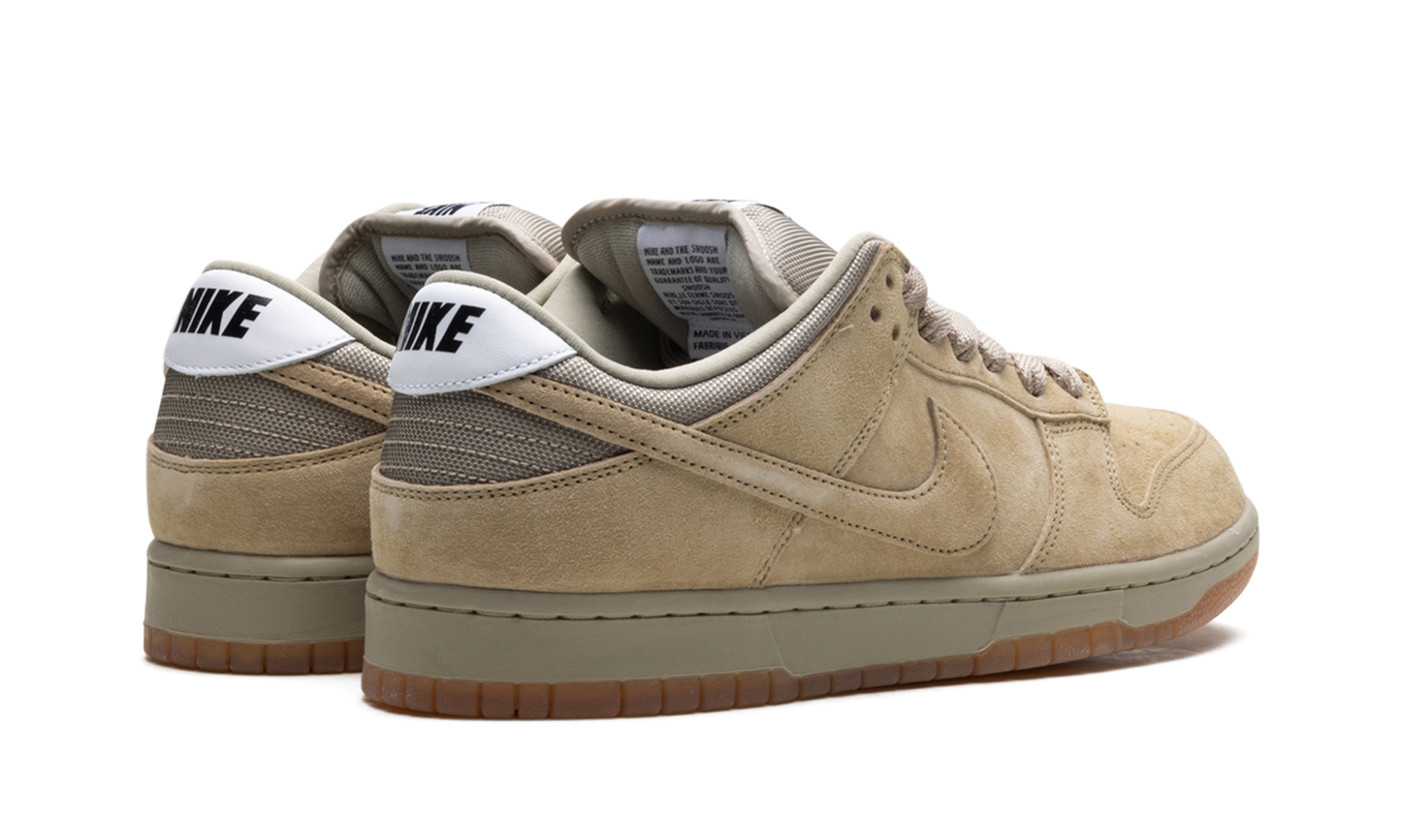 Dunk Low Parachute Beige