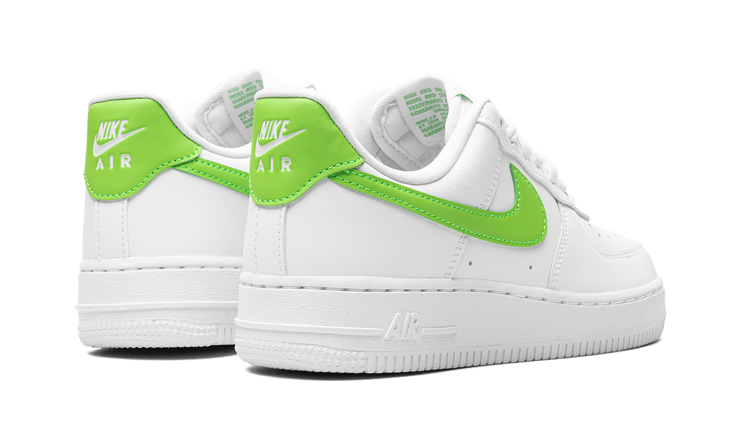 AIR FORCE 1 WMNS Action Green
