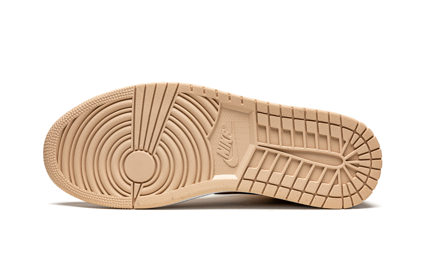 AIR JORDAN 1 MID SE WMNS Particle Beige