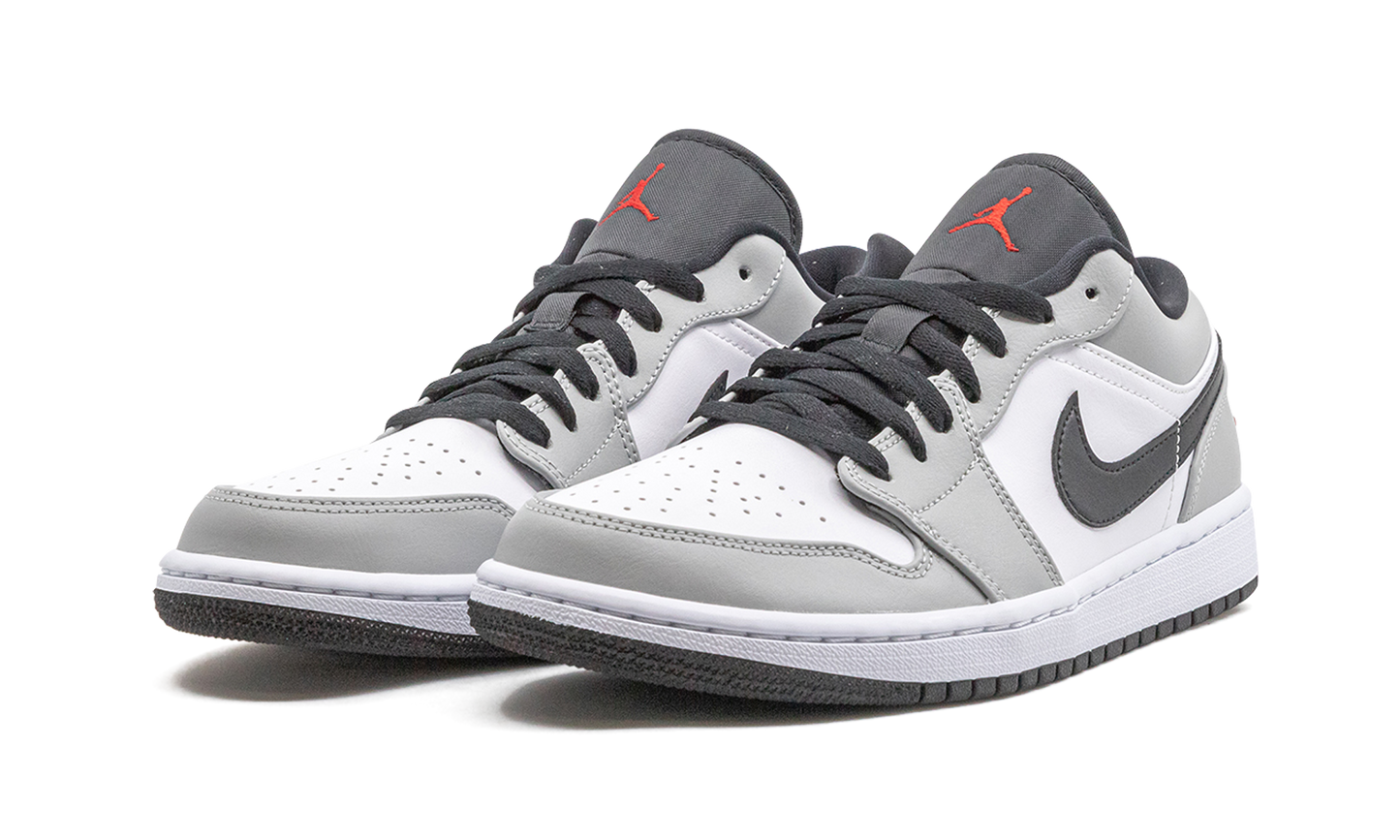 Air Jordan 1 Low Light Smoke Grey